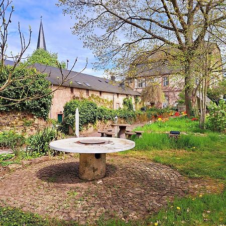 Schloss Hilbringen Gesindewohnungen Merzig Eksteriør billede